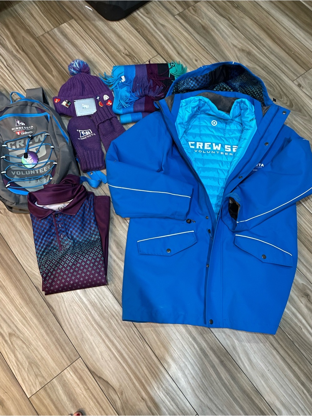 Volunteer Crew 52 Puffer Coat with shirt, backpack,hat,mittens and pins
